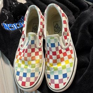 Women’s Rainbow Checkered Vans